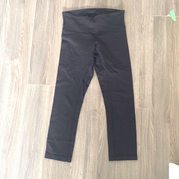 Lulu Lemon Size 4 Leggings - Picture 1 of 8